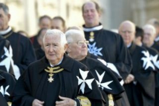 El Papa impulsa la renovaci&oacute;n de la Orden de Malta y aboga por la elecci&oacute;n de un l&iacute;der interino