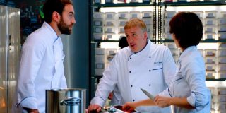 'Vasile for President': Telecinco (13.3%) amplía su ventaja sobre Antena3 (12.6%) en abril