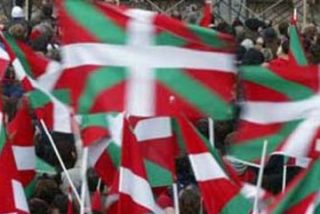 Grupos de Iglesia exigen a los obispos vascos que condenen la tortura y pidan el acercamiento de presos