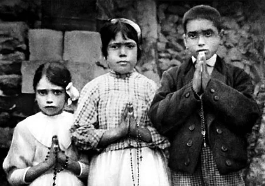Francisco canonizar&aacute; el pr&oacute;ximo 13 de mayo a Francisco y Jacinta, los pastorcitos de F&aacute;tima