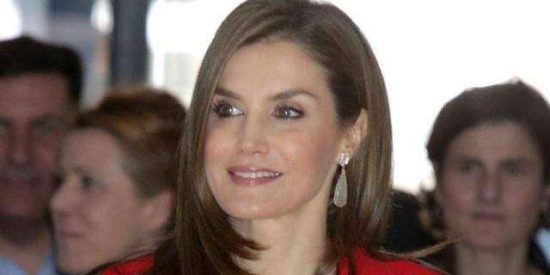 ¿Se entrega el Cervantes un jueves porque Letizia no trabaja los fines de semana?