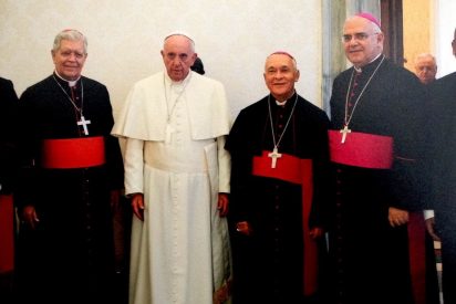 El Papa envi&oacute; transmiti&oacute; su saludo, solidaridad y cercan&iacute;a al cardenal Urosa