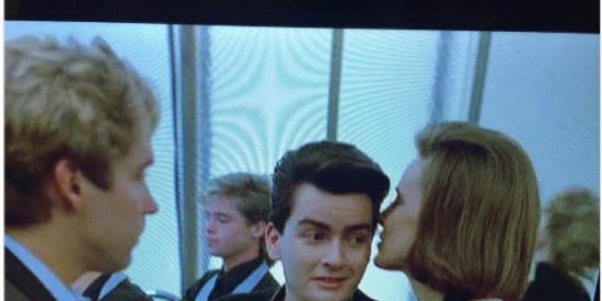 Charlie Sheen publica una foto desconocida de Brad Pitt