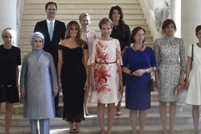 El desprecio de la Casa Blanca al 'primer caballero' gay que pos&oacute; con las primeras damas de la OTAN