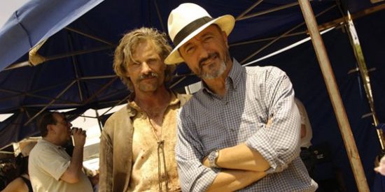 'Alatriste' Viggo Mortensen le sale rana...y separatista a Arturo Pérez-Reverte