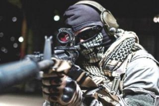 El v&iacute;deo del francotirador 'partidario de Dios' que mata &iexcl;con un solo disparo! a dos &aacute;rabes