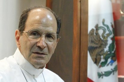 Solalinde sostiene que "Trump no ser&aacute; significativo en la historia"