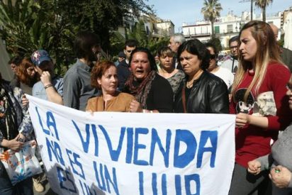 El obispado de C&aacute;diz sigue sin ceder sus pisos vac&iacute;os
