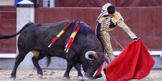 El maestro Talavante torea para el tendido del Siete