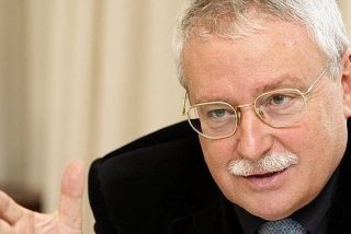 Joaquin Leguina desaf&iacute;a a las feministas con su tesis sobre los sueldos de las mujeres