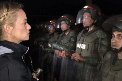 Lilian Tintori logra ver a Leopoldo López tras 35 días de 'entierro en vida'