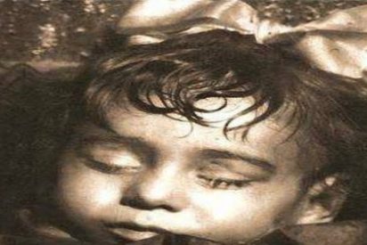 Aclarado el misterio de la ni&ntilde;a encontrada intacta en un florido ata&uacute;d de 1870
