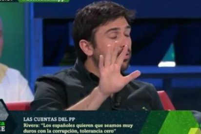 'Espinar Zero' quiere hacerse el culto hablando lat&iacute;n y se queda en blanco