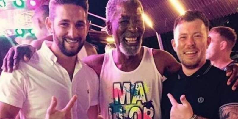 &iquest;Sabe alguien qu&eacute; leches hac&iacute;a Morgan Freeman de juerga con los borrachuzos de Magaluf?