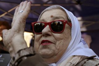 Por qu&eacute; declararon en quiebra a las Madres de Plaza de Mayo en Argentina