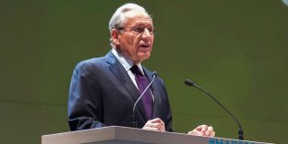 Bob Woodward: "Internet nos ha quitado a los periodistas ese empuje que teníamos en mi época"