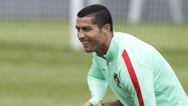 La nueva 'novia' de Cristiano Ronaldo tiene cuentas pendientes con el Real Madrid'