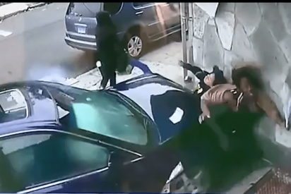 Una mujer salva la vida a un ni&ntilde;o arroj&aacute;ndose contra un coche fuera de control