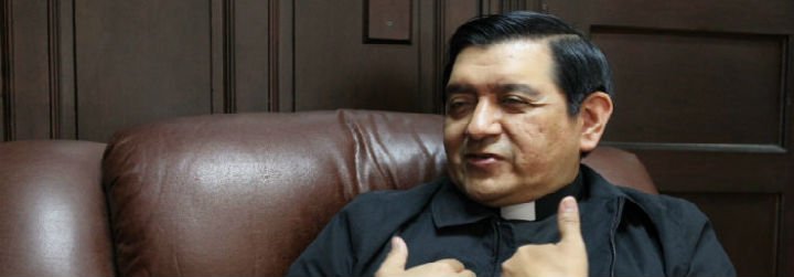 Hugo Valdemar: "El nombramiento del nuevo arzobispo ser&aacute; una sorpresa"