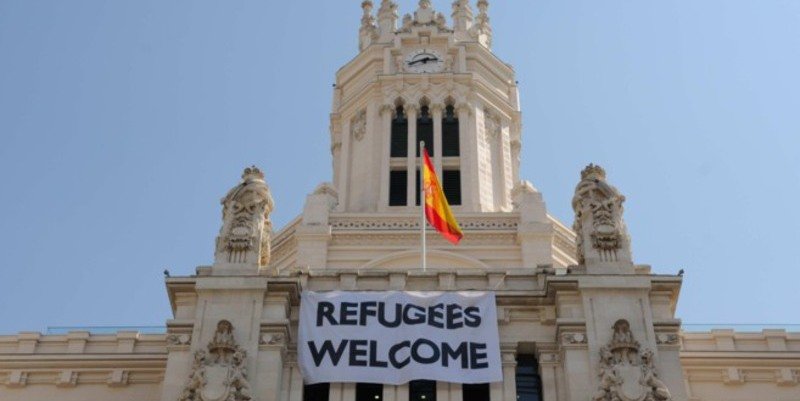 Carmena y los de Podemos dejan a 80 refugiados en la calle durante diez d&iacute;as