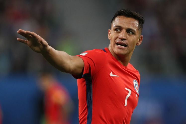 La oferta brutal de última hora (y de un nuevo equipo) que ha llegado al Arsenal por Alexis Sánchez