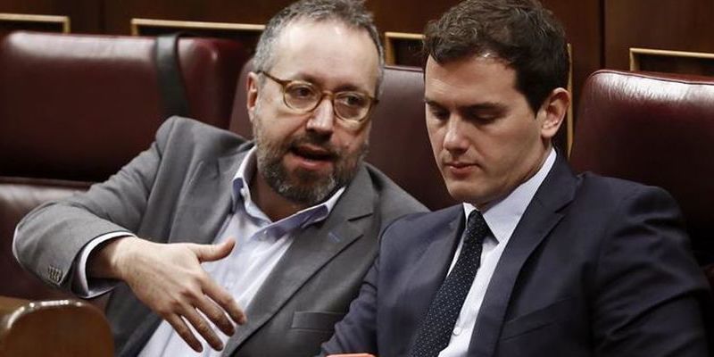 Los trabajadores que ganen menos de 14.000 euros anuales no pagar&aacute;n IRPF