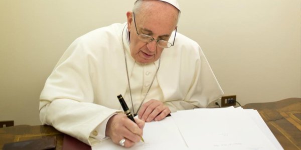 &iexcl;Pero esto qu&eacute; es, Francisco! La Polic&iacute;a desmantela una org&iacute;a gay con drogas en un apartamento del Vaticano