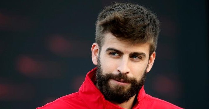 Piqu&eacute; averg&uuml;enza de nuevo al Bar&ccedil;a: la &uacute;ltima ni&ntilde;er&iacute;a del central azulgrana