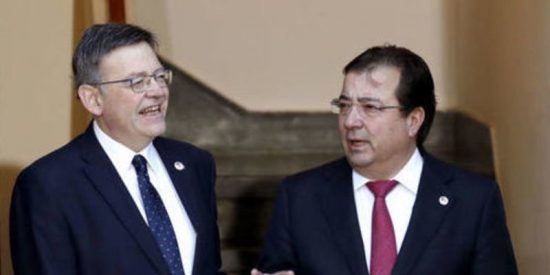 Ximo Puig y Guillermo Fern&aacute;ndez Vara desbaratan la ofensiva de Pedro S&aacute;nchez