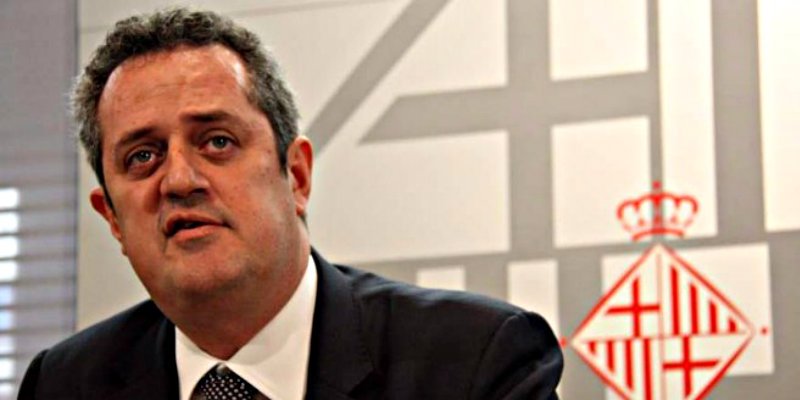El consejero 'catal&aacute;n 100%' que discrimina v&iacute;ctimas espa&ntilde;olas y catalanas es 50% ecuatoriano