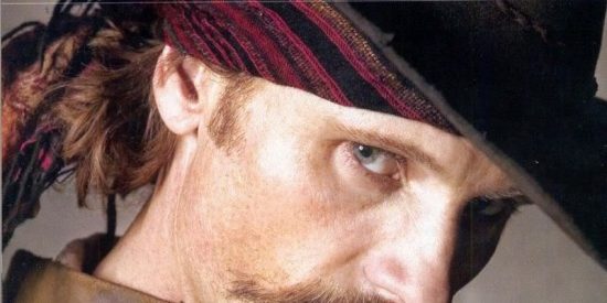 ¡Un actor de Hollywood acabó a palos con unos ultras del Madrid que pensaron que era del Barça!