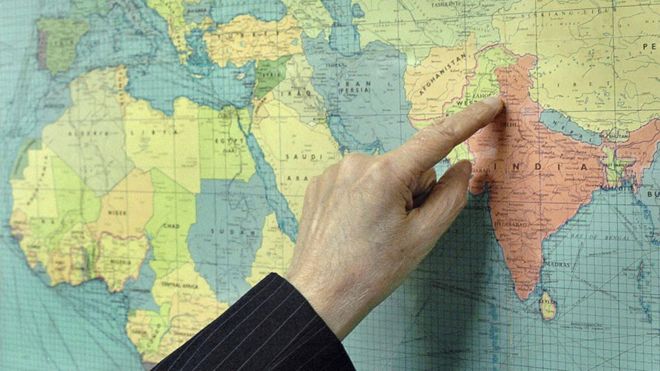 El hombre que traz&oacute; una l&iacute;nea y dividi&oacute; a dos pa&iacute;ses (que ni conoc&iacute;a)