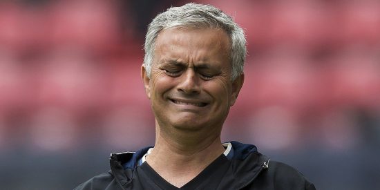 Mourinho env&iacute;a un mensaje contundente a su plantilla tras perder la Supercopa (les dej&oacute; alucinados)