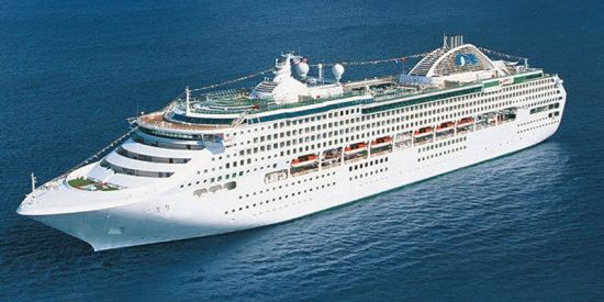 Los pasajeros de un crucero de superlujo pasan a oscuras 10 d&iacute;as por miedo a los piratas