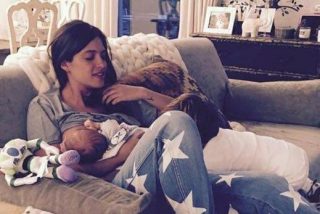 Sara Carbonero y su hijo