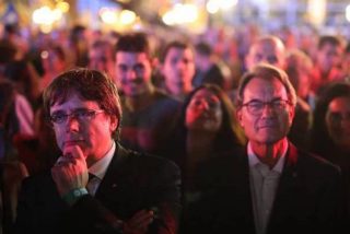 La Generalitat lanza a mitad de la poblaci&oacute;n catalana contra el Estado espa&ntilde;ol