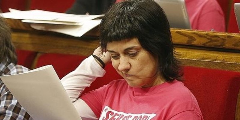 Anna Gabriel, la diputada de la CUP del corte de pelo al taz&oacute;n, tiene un sueldo de 5.843 euros