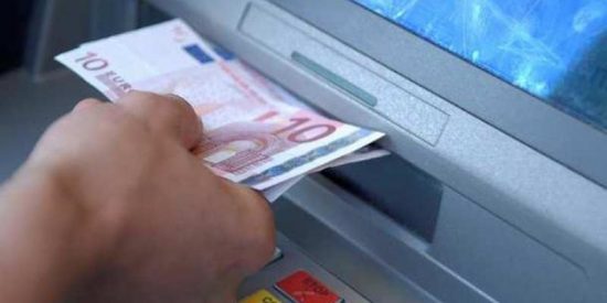 Hacienda y el efectivo en los cajeros: si haces esto, te pueden sancionar