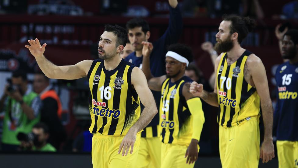 Cinco clubes espa&ntilde;oles para inquietar la corona del turco Fenerbahce