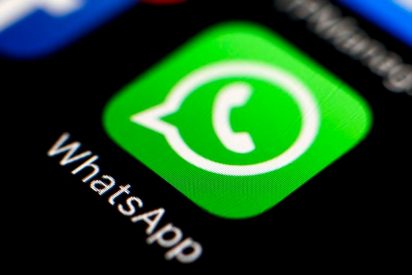Le pidi&oacute; a su novia que desactivara el autocorrector de WhatsApp y descubri&oacute; esto