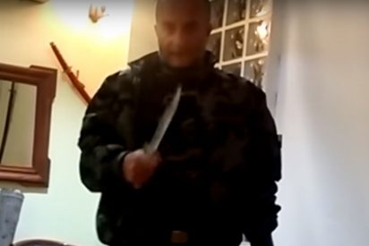 As&iacute; emplea el cuchillo este feroz yihadista del 11-S que defiende a Puigdemont