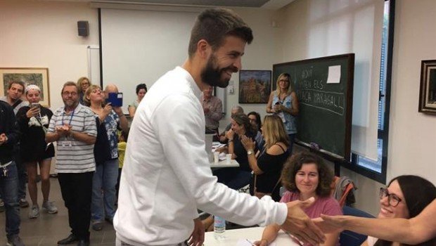 La independencia de Catalu&ntilde;a genera una guerra en el vestuario con Piqu&eacute; antes del Bar&ccedil;a-Las Palmas
