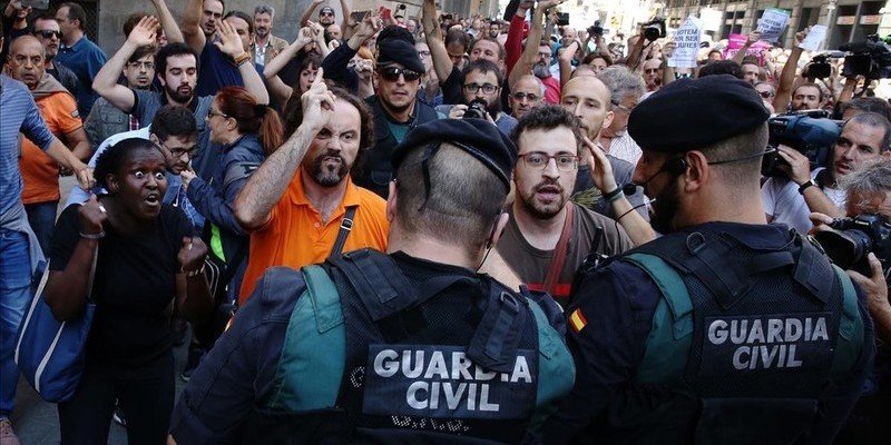 Teniente de la Guardia Civil: "Jordi S&agrave;nchez, el de la ANC, llam&oacute; a Trapero y me pas&oacute; el tel&eacute;fono, pero me negu&eacute;"