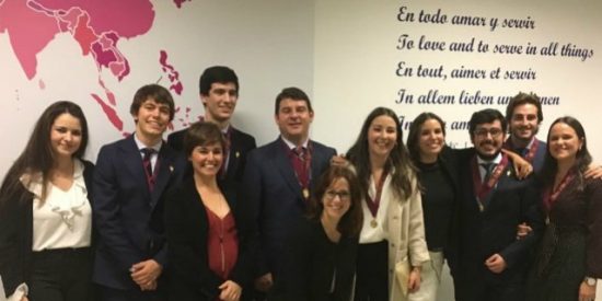 Loyola Andalucía celebra la excelencia académica y humana de sus estudiantes