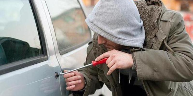 ¿Sabes cuáles son los 10 coches más robados en España y cuantas probabilidades tienes de que te roben el tuyo?