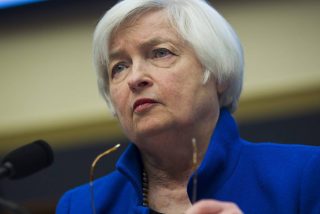La FED sube los tipos de inter&eacute;s en EEUU entre el 1,25 % y el 1,5 %