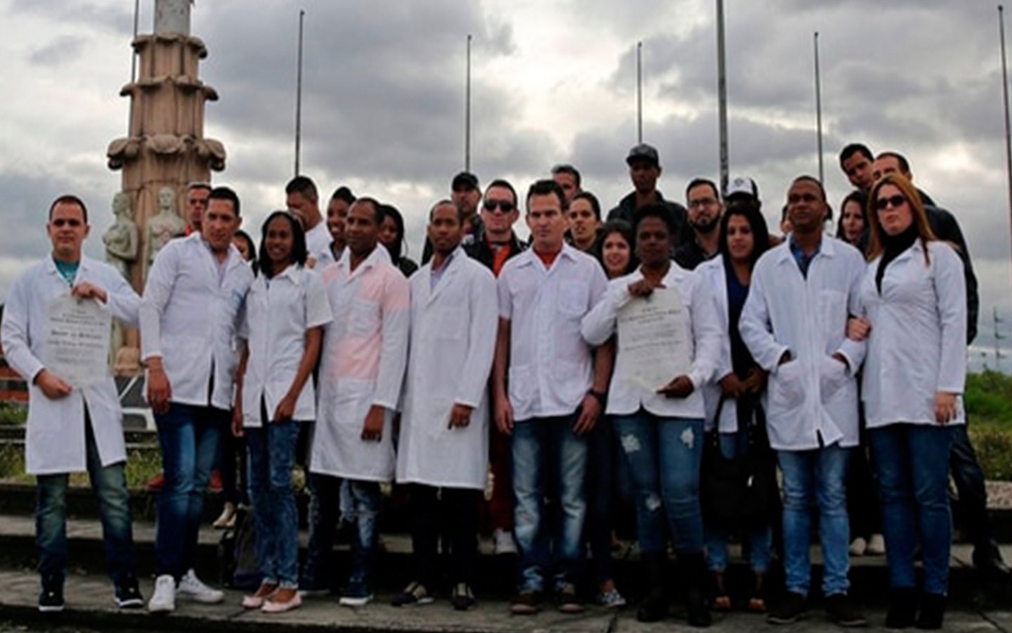 La oscura realidad tras las misiones 'humanitarias' de m&eacute;dicos cubanos en la Venezuela chavista