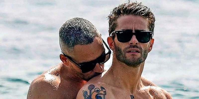El 'influencer' Pelayo D&iacute;az presume de su nuevo novio y sonr&iacute;e al amor