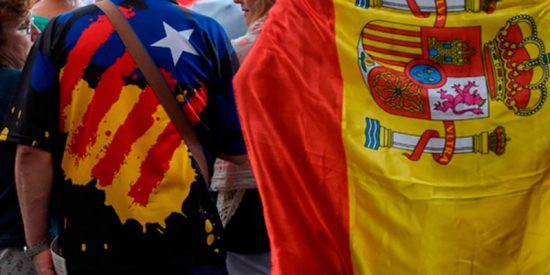 Brutal agresi&oacute;n a un joven vigu&eacute;s tras aparecer en &lsquo;The Guardian&rsquo; con una bandera espa&ntilde;ola