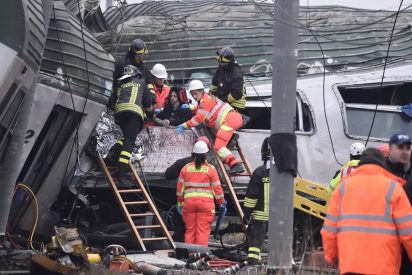 El Papa, "profundamente entristecido" por el accidente ferroviario en Mil&aacute;n